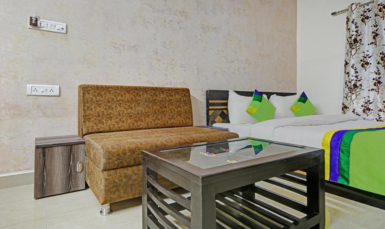 Treebo Alankar Hoshangabad Road Бопал Екстериор снимка